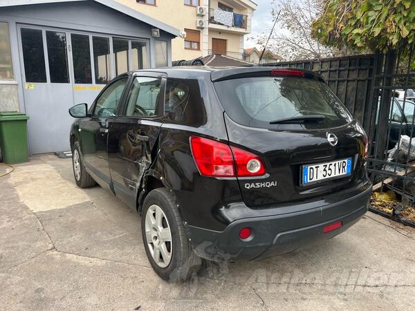 U djelovima Nissan - Qashqai 1.5 dCi