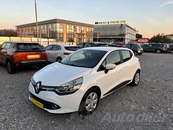 Renault - Clio