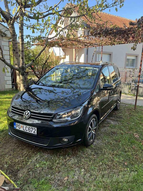 Volkswagen - Touran - 16 TDI