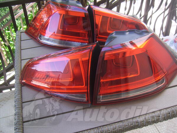 Beide Bremslichter za Volkswagen - Golf 7    - 2014