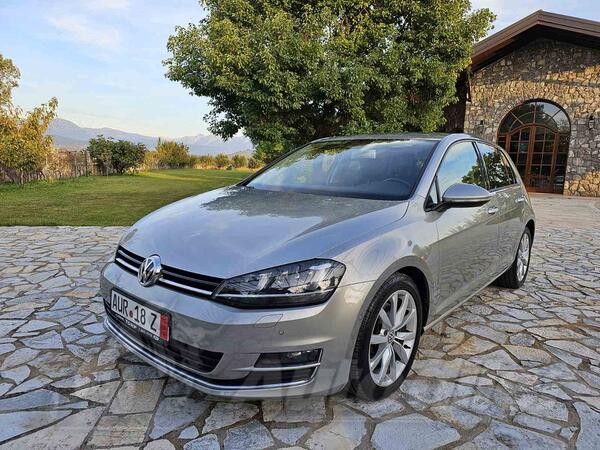 Volkswagen - Golf 7 - 2.0 Tdi