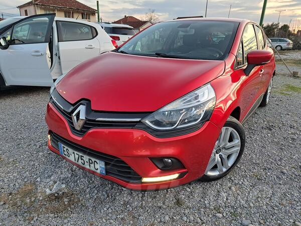 Renault - Clio - 1.5 dci