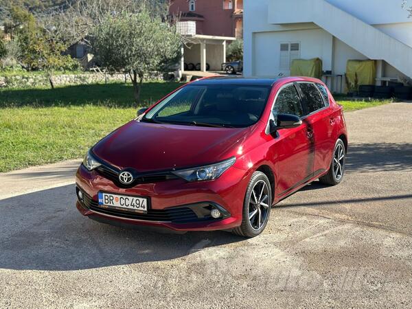 Toyota - Auris - BLACK EDITION I HROM PAKET 1.6vvt