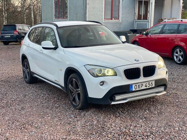 BMW - X1 - 20D xDrive