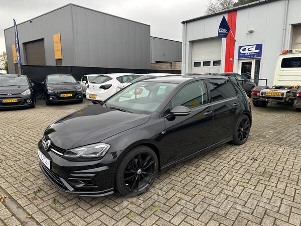 Volkswagen - Golf 7 - 2.0 TDI DSG