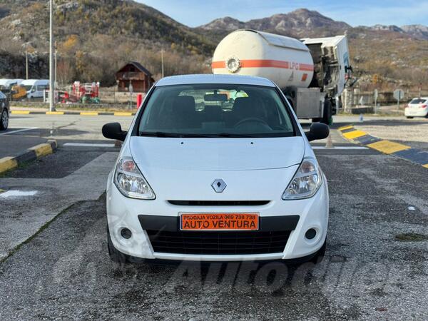 Renault - Clio - 05.2013.g