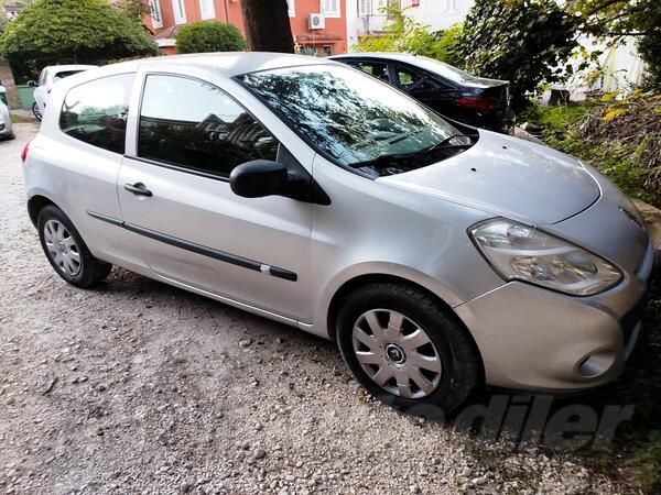 Renault - Clio - 1.5dci