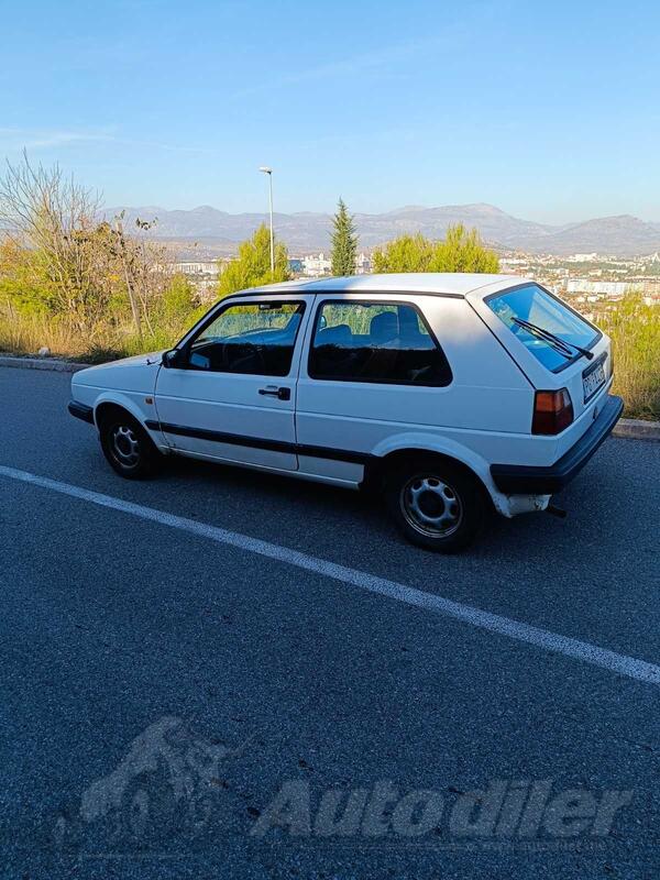 Volkswagen - Golf 2