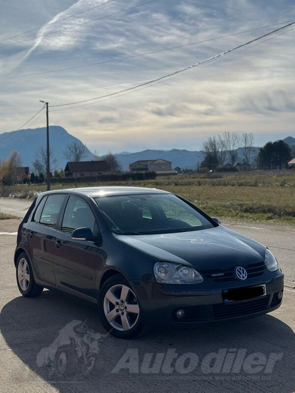 Volkswagen - Golf 5 - 1.9