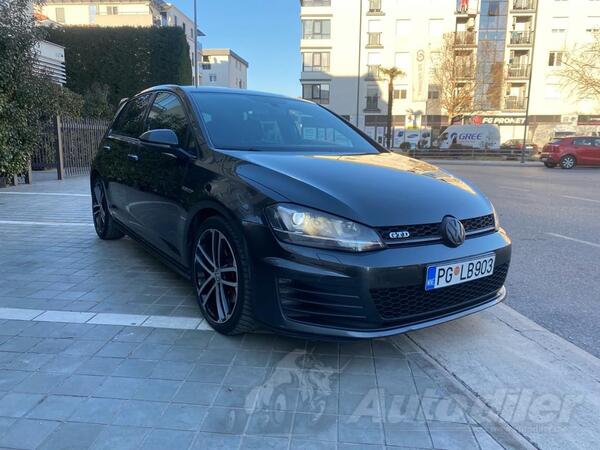 Volkswagen - Golf 7 - 2.0 GTD