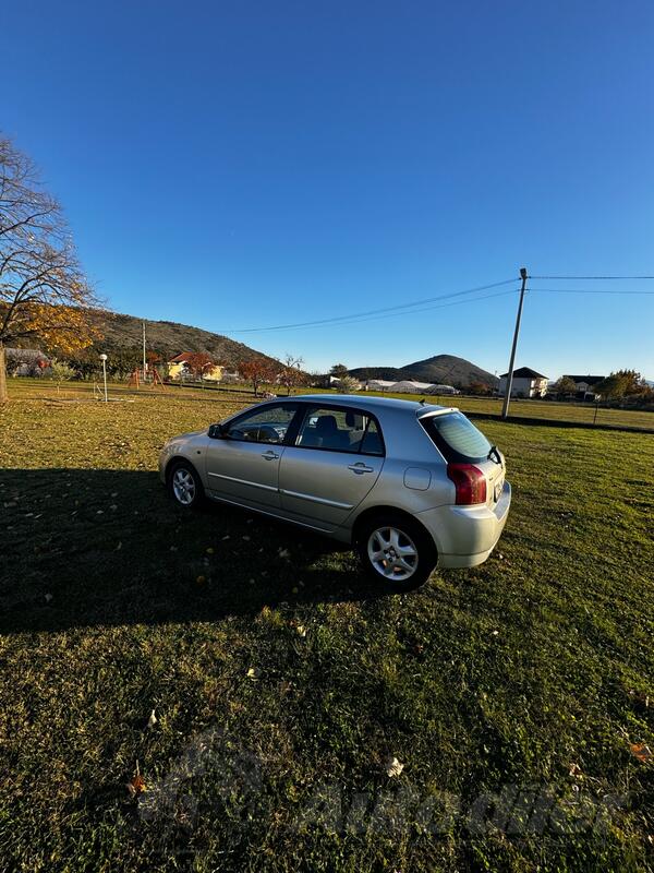 Toyota - Corolla - 2.0 dci