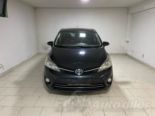 Toyota - Verso - D4D 1.6 Dizel