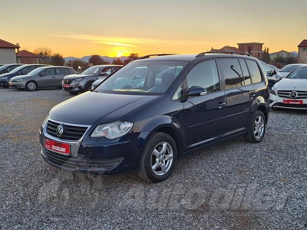 Volkswagen - Touran - 1.9 tdi automatik