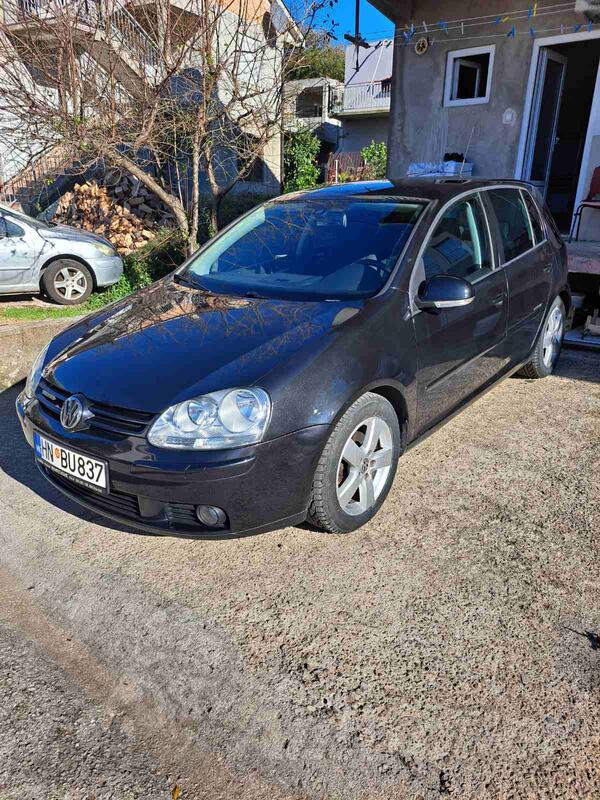 Volkswagen - Golf 5 - 1.9