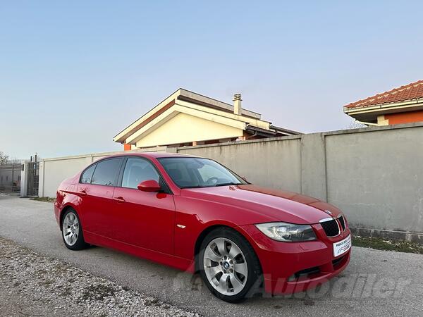 BMW - 320 - 320 D