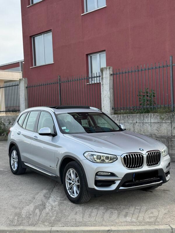 BMW - X3