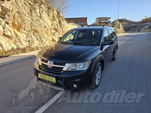 Fiat - Freemont - 2.0 MJTD MJTD AWD