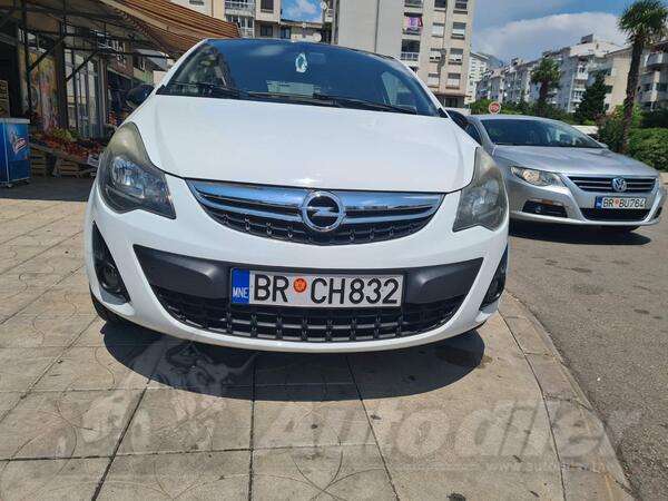 Opel - Corsa - 1.2