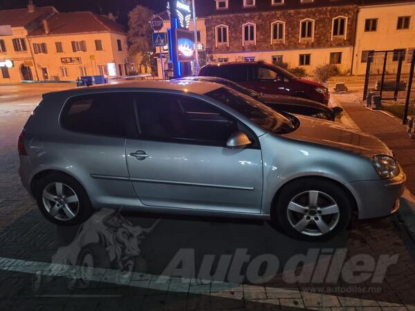 Volkswagen - Golf 5 - 2.0tdi 4X4 motion