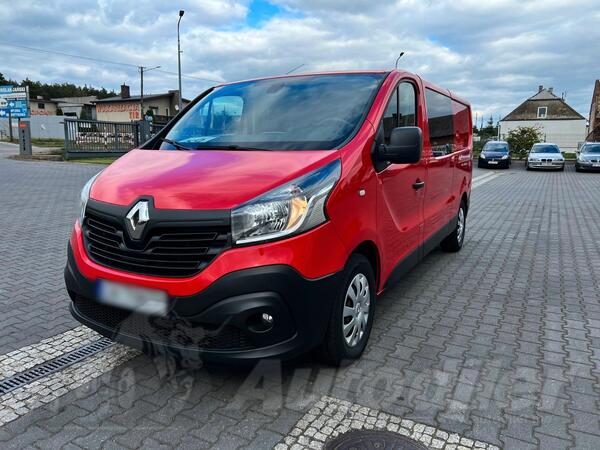 Renault - TRAFIC DOKA / Furgon