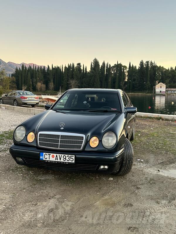 Mercedes Benz - E 200 - 2.0