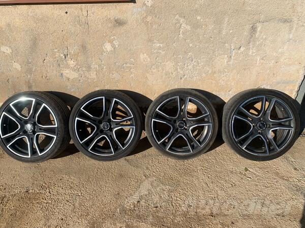 O.Z. Racing rims and Viking tires