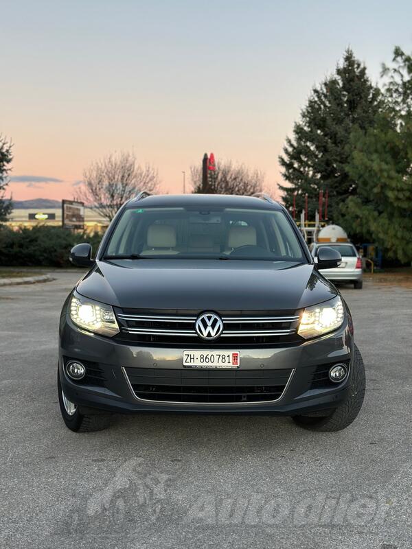 Volkswagen - Tiguan - 2.0 Tdi