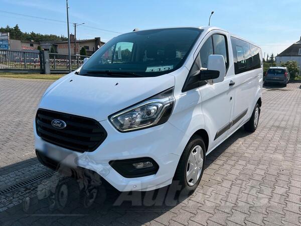 Ford - TRANSIT Custom L2 / Minibus