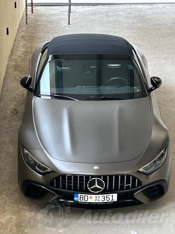 Mercedes Benz - SL 43 AMG