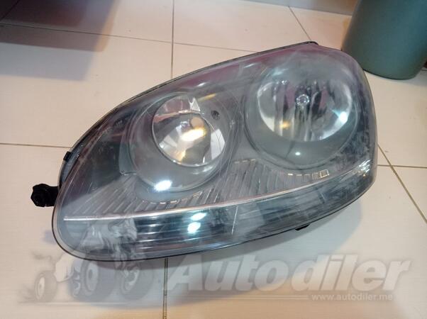 Left headlight for Volkswagen - Golf 5    - 2005