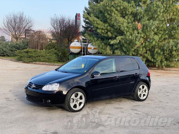 Volkswagen - Golf 5 - 1.9 tdi