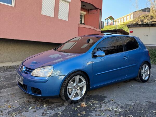 Volkswagen - Golf 5 - 1.9 tdi