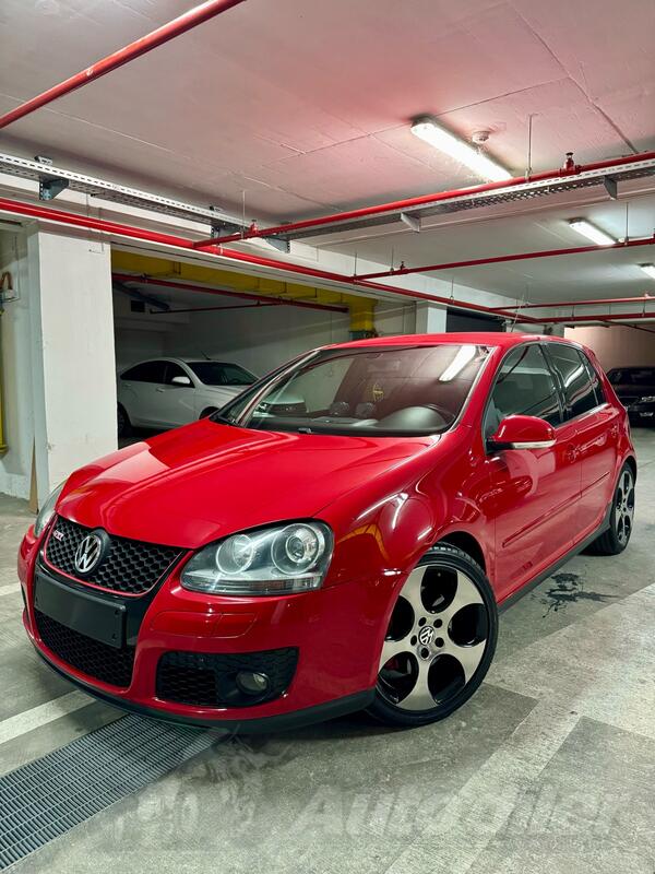 Volkswagen - Golf GTI - 2.0 TFSI LIMITED EDITION 240