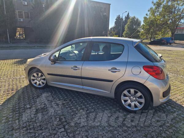 Peugeot - 207 - 1.4Hdi