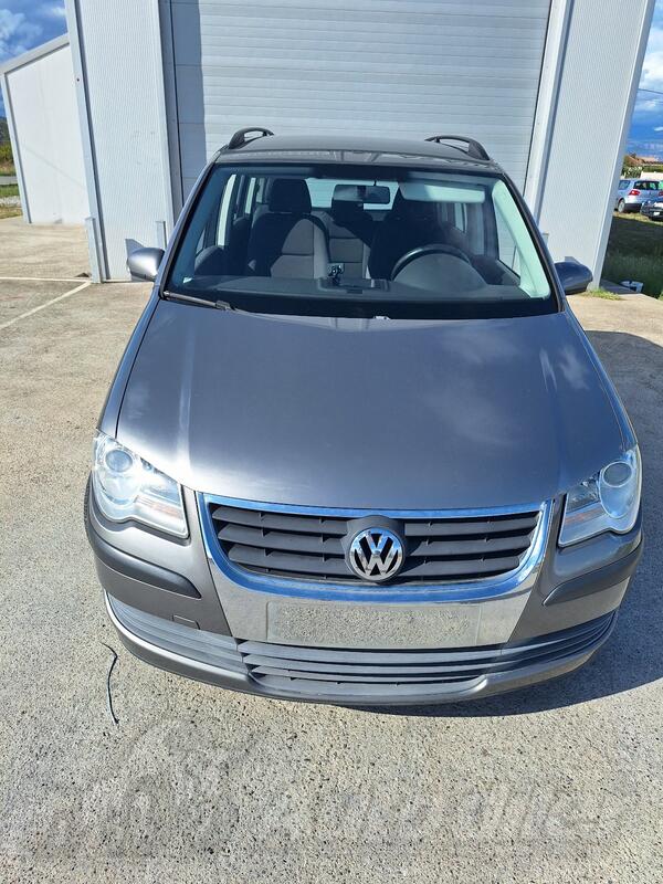 Volkswagen - Touran - 1.9 tdi