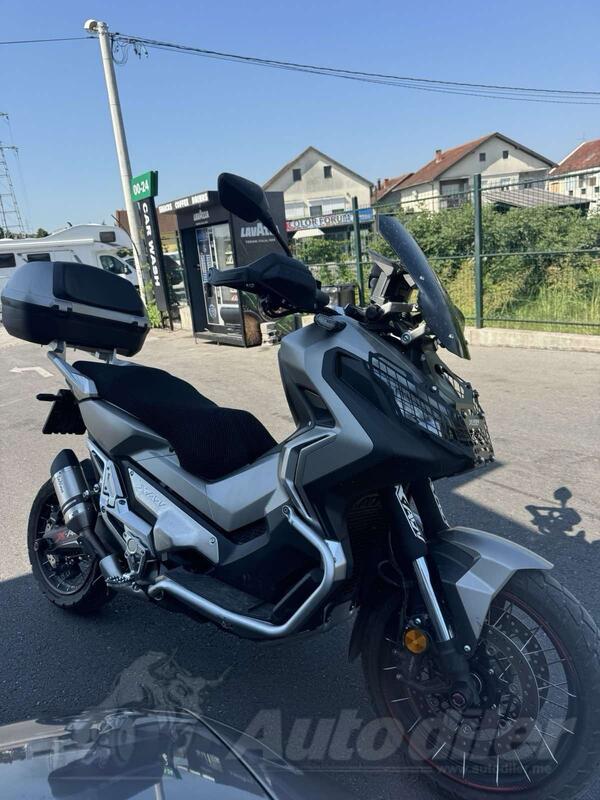 Honda - XADV