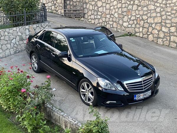 Mercedes Benz - E 250