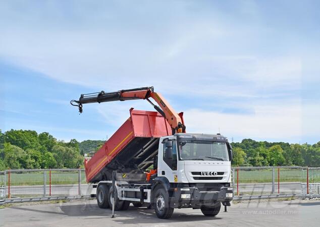 Iveco - TRAKKER 360 6x4 / Kiper + Kran PALFINGER