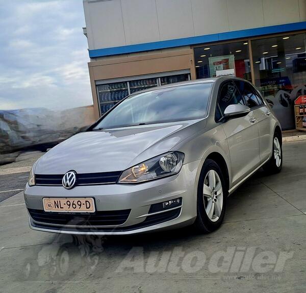 Volkswagen - Golf 7 -  DSG AUTOMATIK