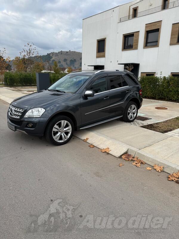 Mercedes Benz - ML 350 - 3.5