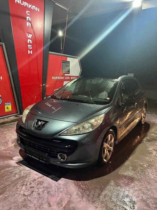 Peugeot - 207 - 1.6