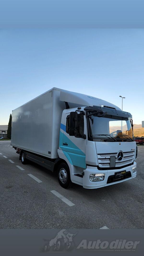 Mercedes Benz - ATEGO 818