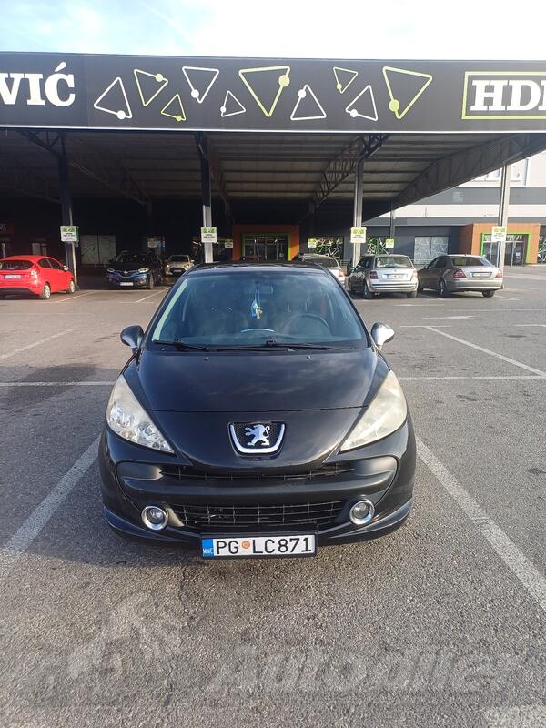 Peugeot - 207 - 1.6 hdi