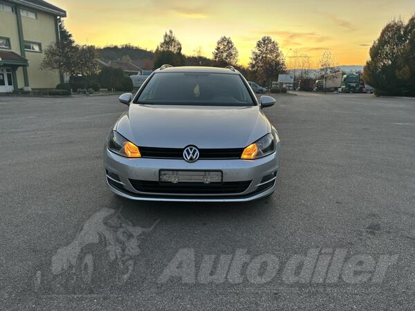 Volkswagen - Golf 7 - 1.6 Tdi