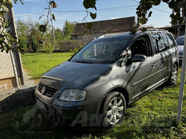 Volkswagen - Touran - 1.9 TDI