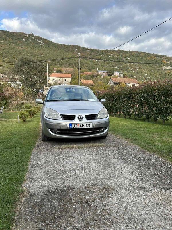 Renault - Scenic - 1.5DCI