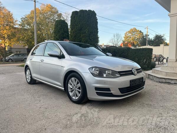 Volkswagen - Golf 7 - 1.6 TDI BLUEMOTION