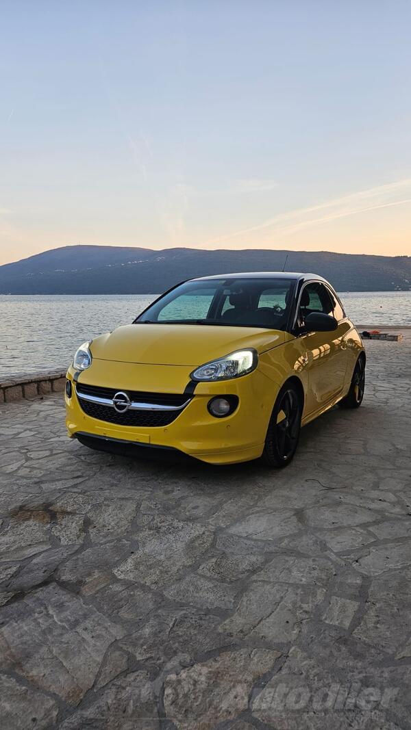 Opel - Adam