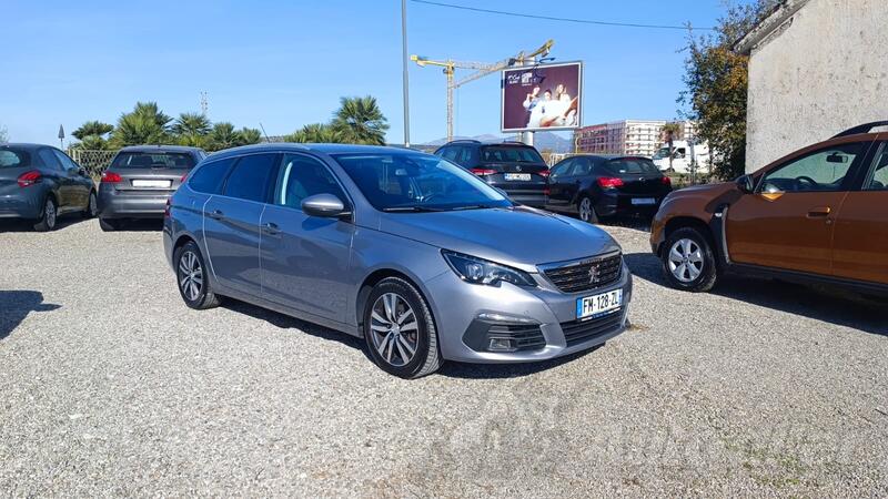 Peugeot - 308 - 1.2 benz Allur Automatik