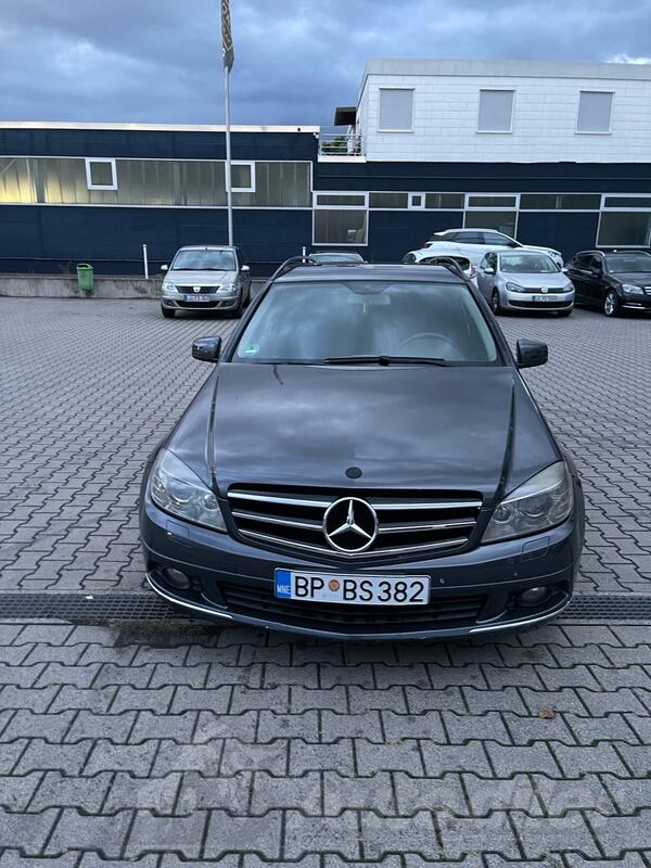 Mercedes Benz - C 200 - 2200 cdi